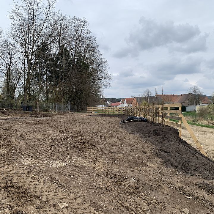 Kindergarten Röttenbach - Außenlage Erweiterung am" Edibuck" Bild: KEF