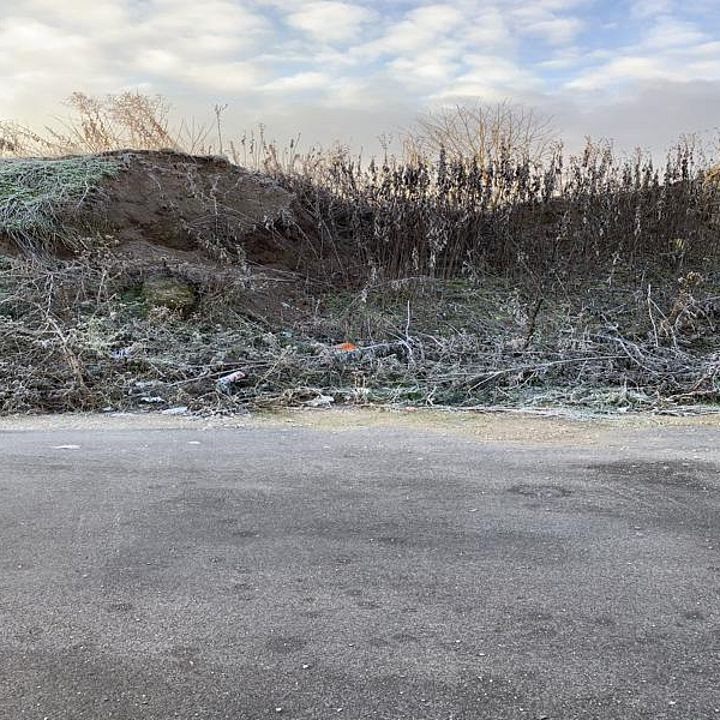 Gewerbegebiet Röttenbach Müllprobleme Bild: KEF