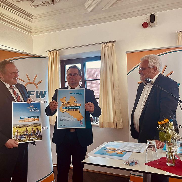 50 Jahre Kreistagsfraktion  H. Kratzer, T. Schneider,  W. Schnell Bild:PW