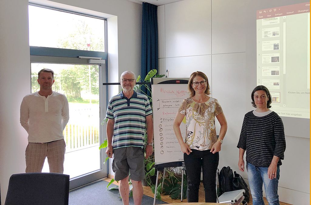 Markus Kinzel, Georg Steger Seniorenbeirat, Kerstin Zeise - Referentin,Heike Günther, Gemeinderätin Bild: MS