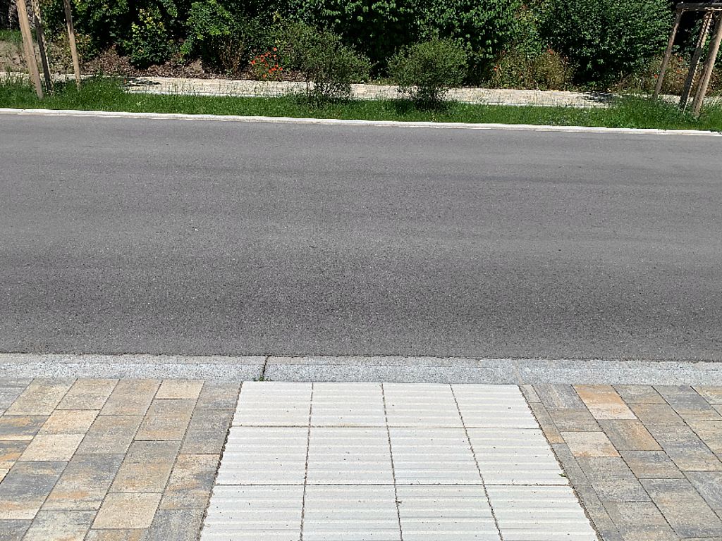 Fußgänger-Querungsanlage Rother Straße Bild: KEF