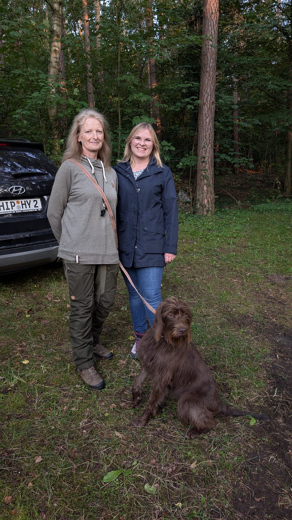 FWG Ferienprogramm 2025  - Jägerin Alexandra Wolf, Hund Nessi, Lisa Schlosser